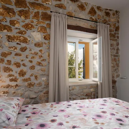Luxurioese Piazzetta Mit Meerblick Apartment Porec